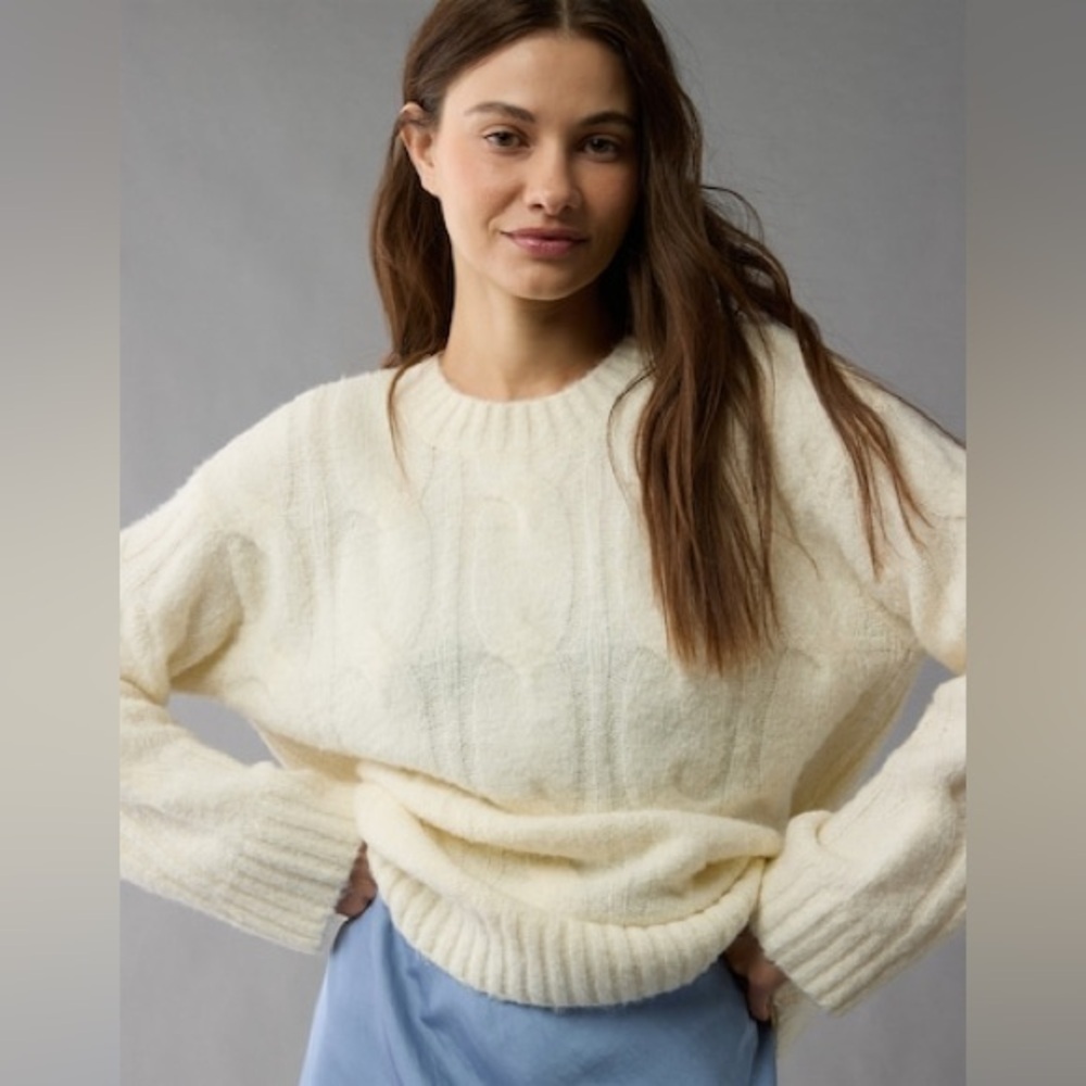 American Eagle Whoa So Soft Cable Knit Sweater Ivory Cream Small Classic Fit